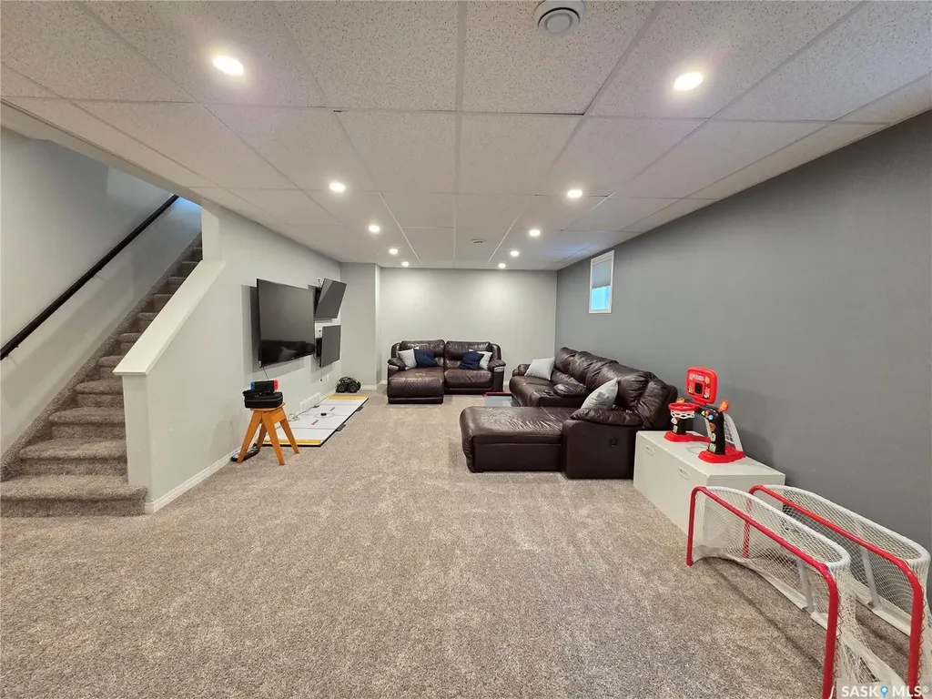 106 Ruckle Road Carlyle SK S0C 0R0