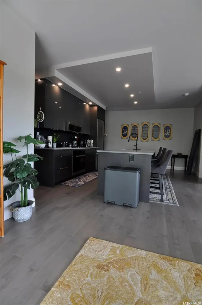 637 University Drive Saskatoon SK S7N 0H8