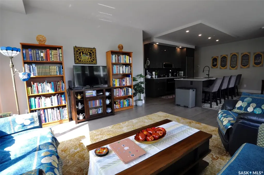 637 University Drive Saskatoon SK S7N 0H8