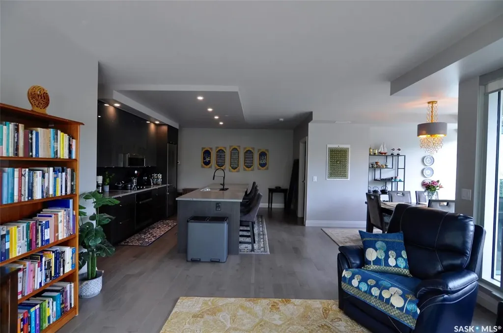 637 University Drive Saskatoon SK S7N 0H8
