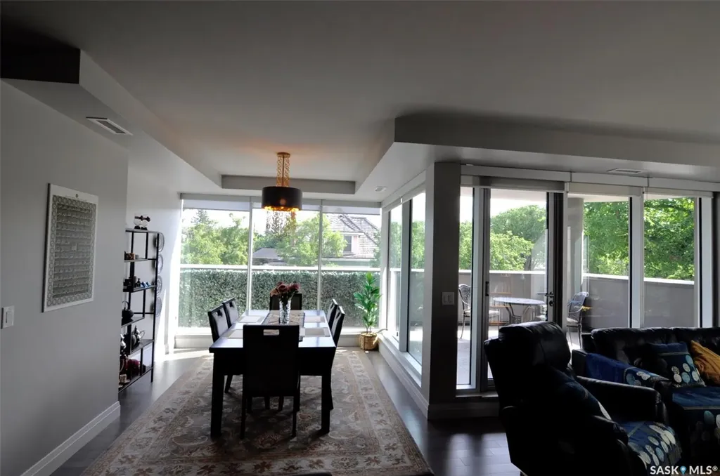 637 University Drive Saskatoon SK S7N 0H8
