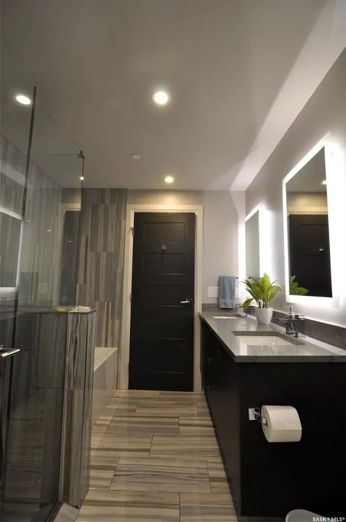 637 University Drive Saskatoon SK S7N 0H8