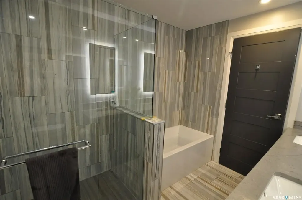 637 University Drive Saskatoon SK S7N 0H8