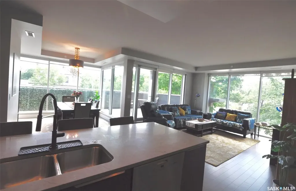 637 University Drive Saskatoon SK S7N 0H8
