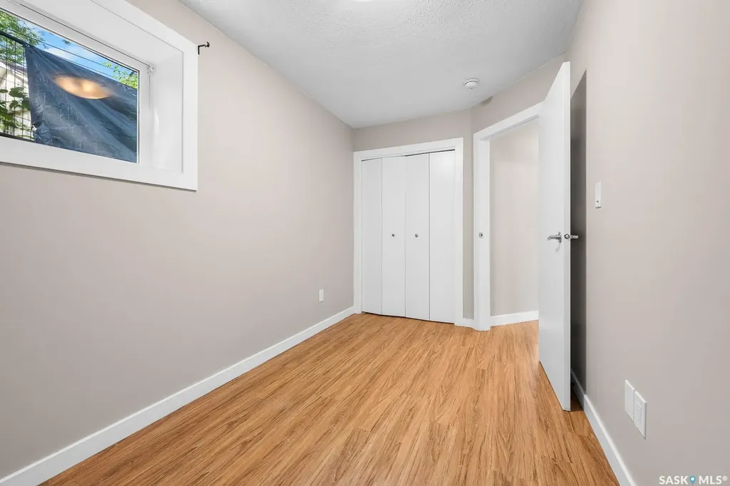 683 Garnet Street Regina SK S4T 2W9