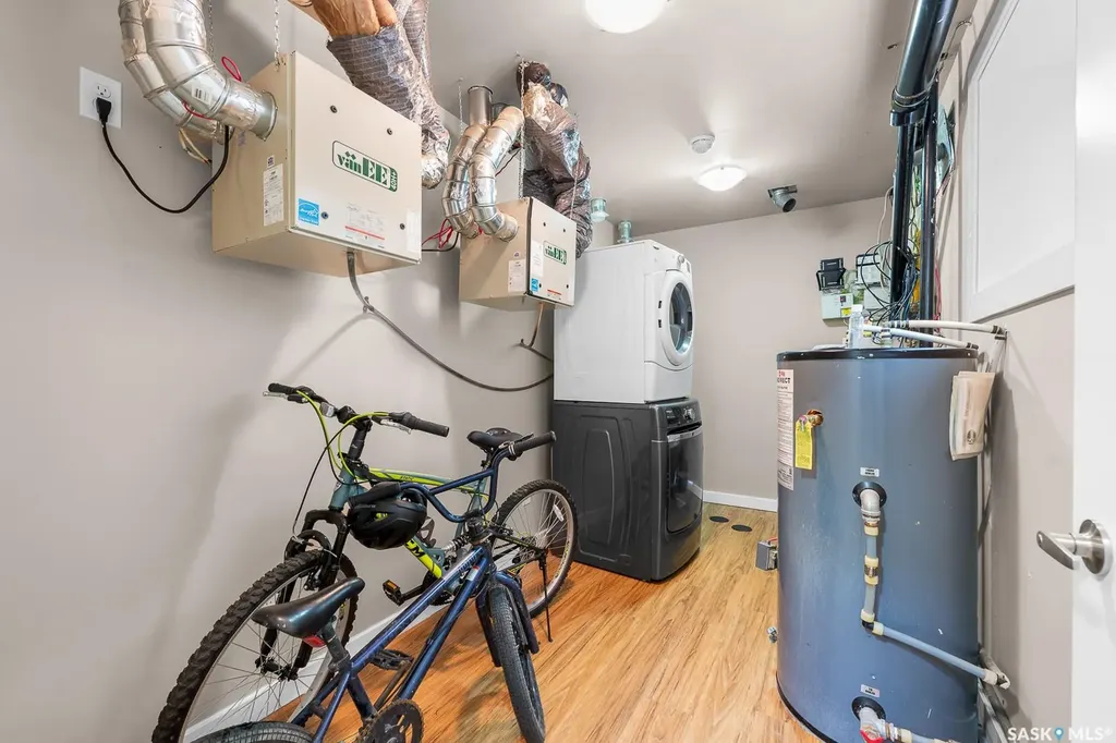 683 Garnet Street Regina SK S4T 2W9