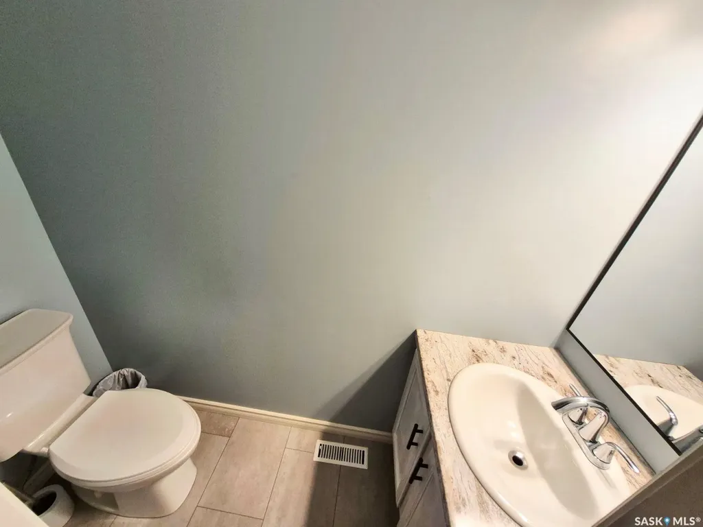 1791 Barton Drive Prince Albert SK S6V 7W1