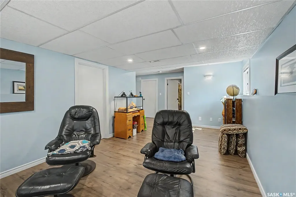 1791 Barton Drive Prince Albert SK S6V 7W1