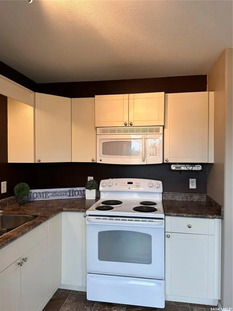 350 Maccormack Road Martensville SK S0K 0A2