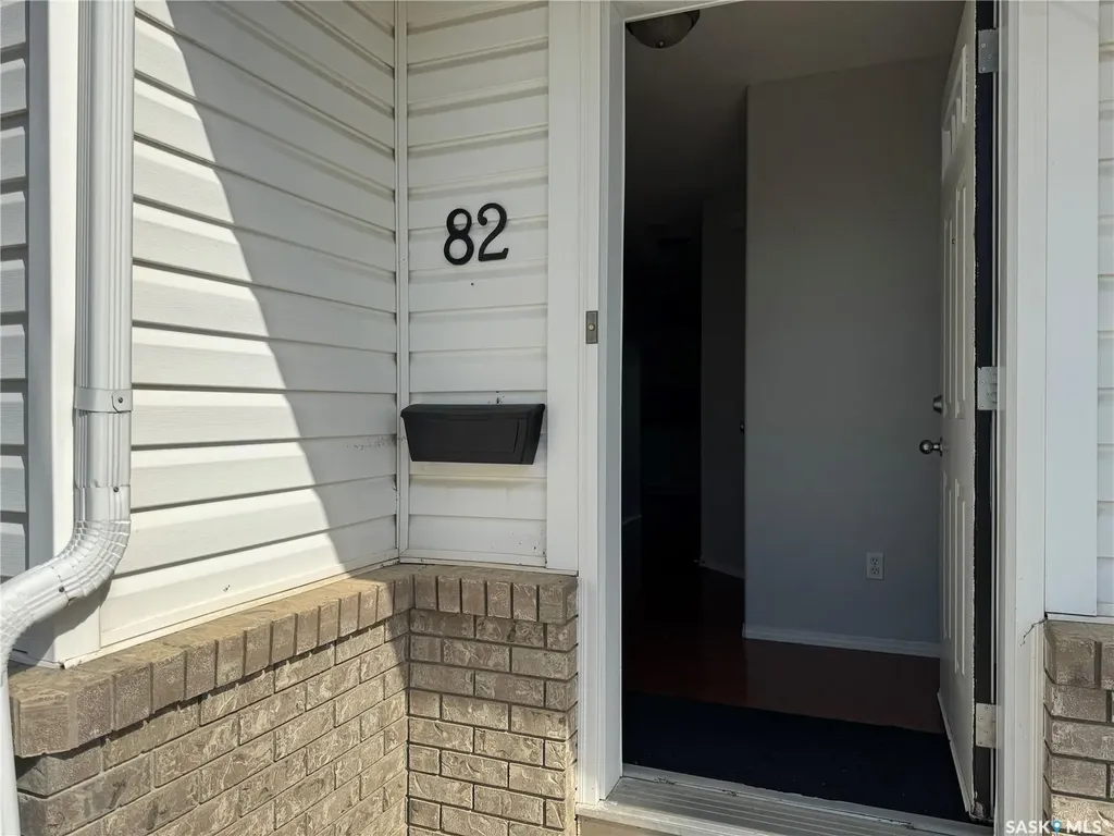 203 Herold Terrace Saskatoon SK S7V 1H5