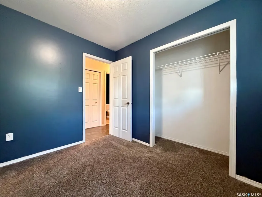1050 Hochelaga Street W Moose Jaw SK S6H 2H9