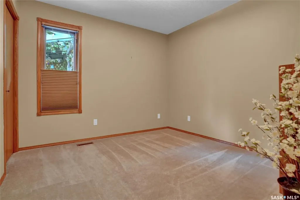 3474 Olive Grove Regina SK S4V 2P3