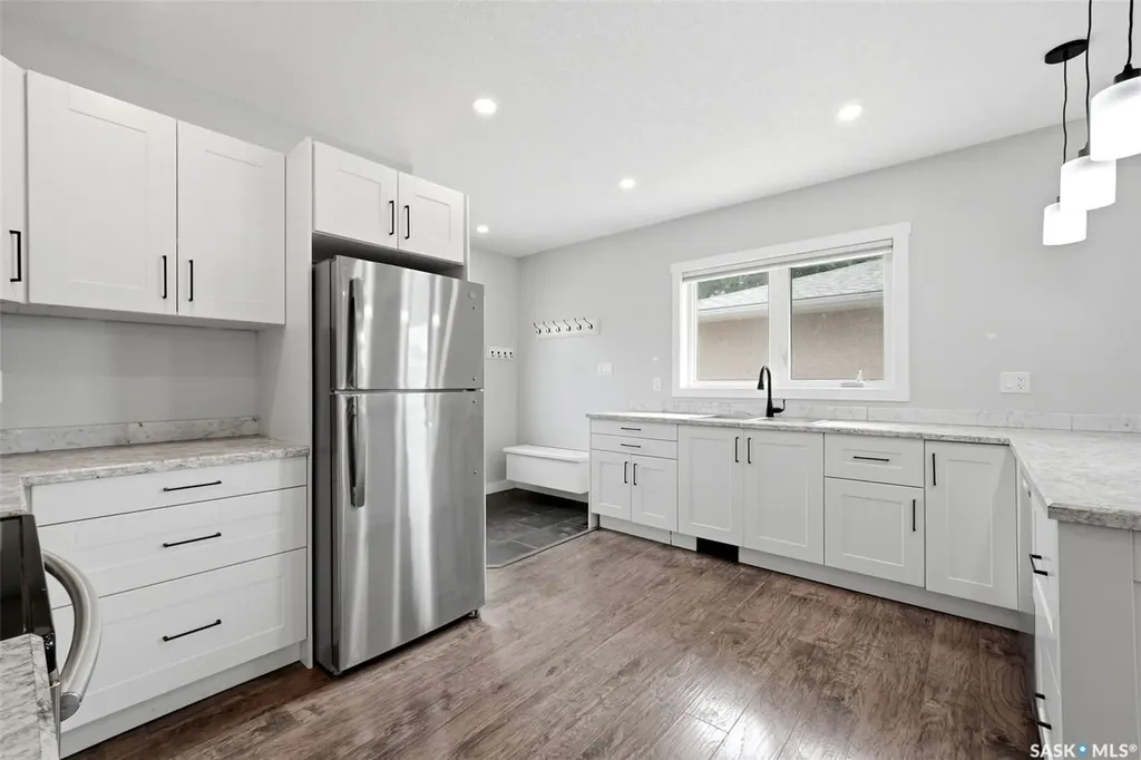 1601 Lacon Street Regina SK S4N 1Z5