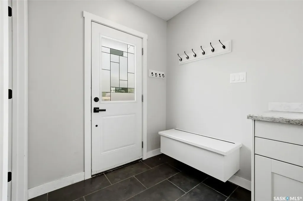 1601 Lacon Street Regina SK S4N 1Z5