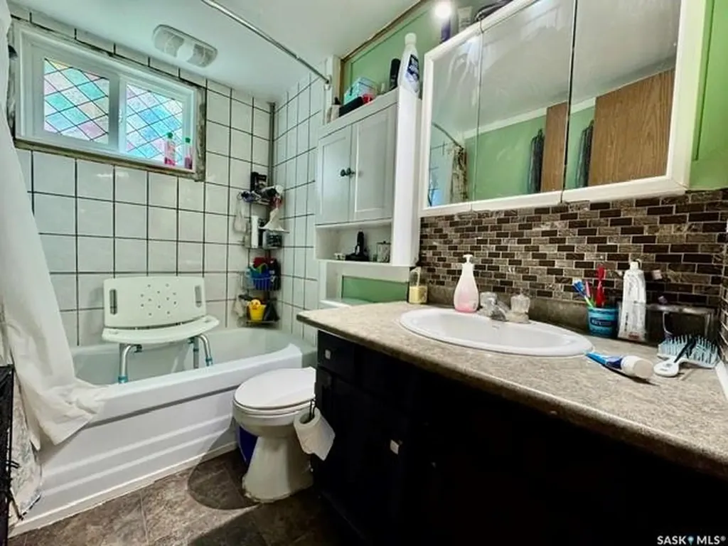 213 1st Avenue S St. Gregor SK S0K 3X0