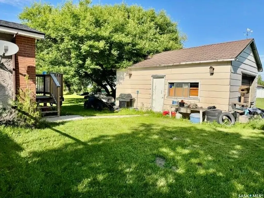 213 1st Avenue S St. Gregor SK S0K 3X0