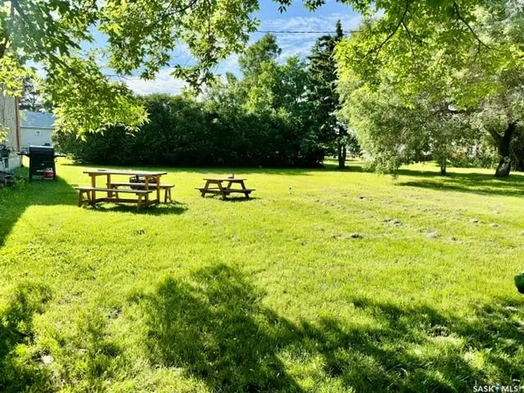 213 1st Avenue S St. Gregor SK S0K 3X0