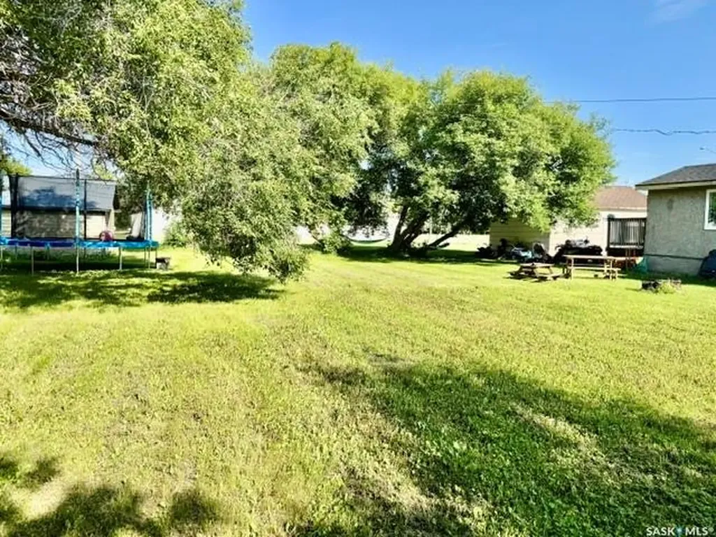 213 1st Avenue S St. Gregor SK S0K 3X0