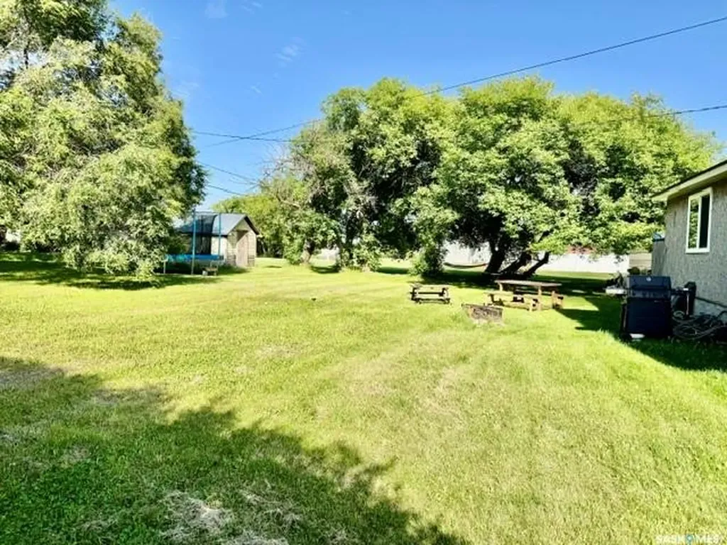 213 1st Avenue S St. Gregor SK S0K 3X0