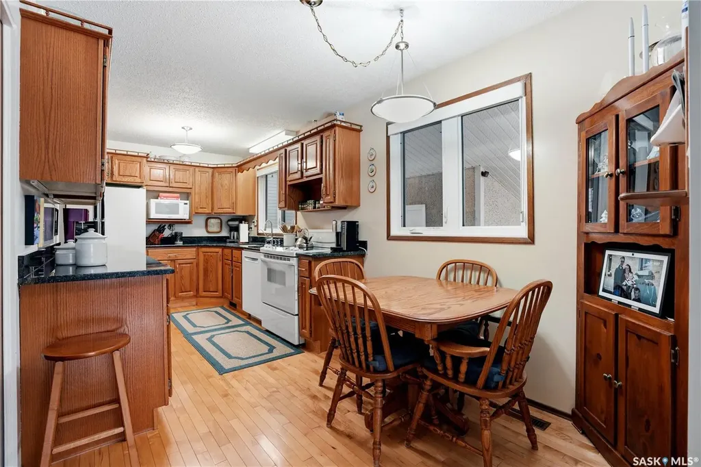 3801 Diefenbaker Drive Saskatoon SK S7L 5C6