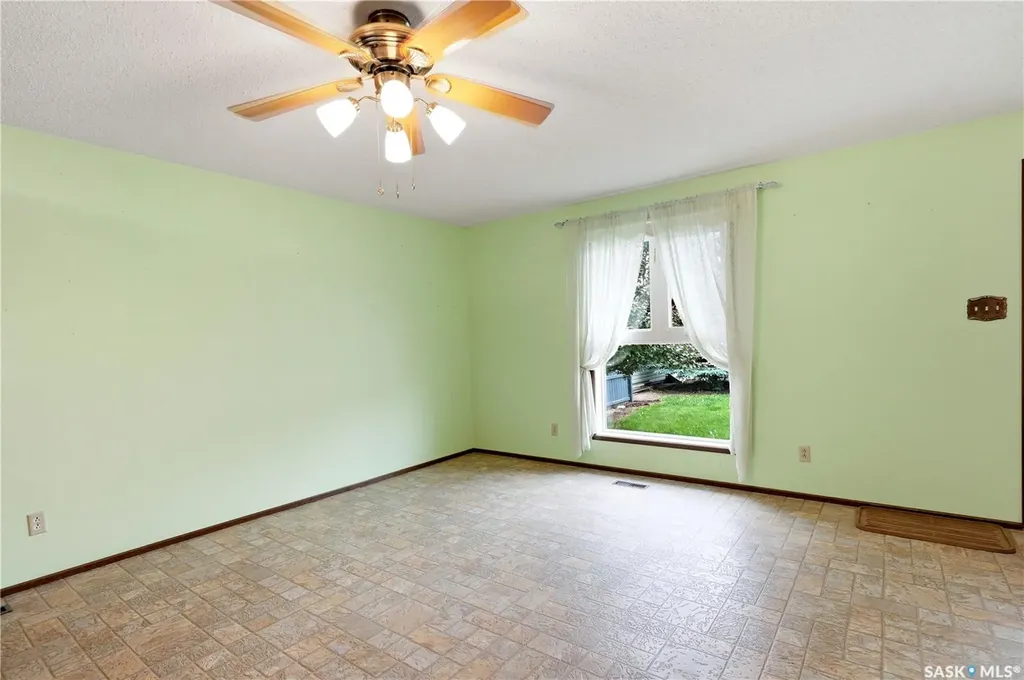 705 Main Street Rosetown SK S0L 2V0