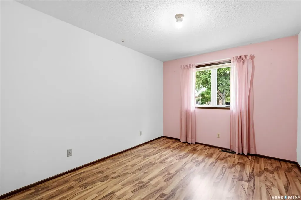 705 Main Street Rosetown SK S0L 2V0