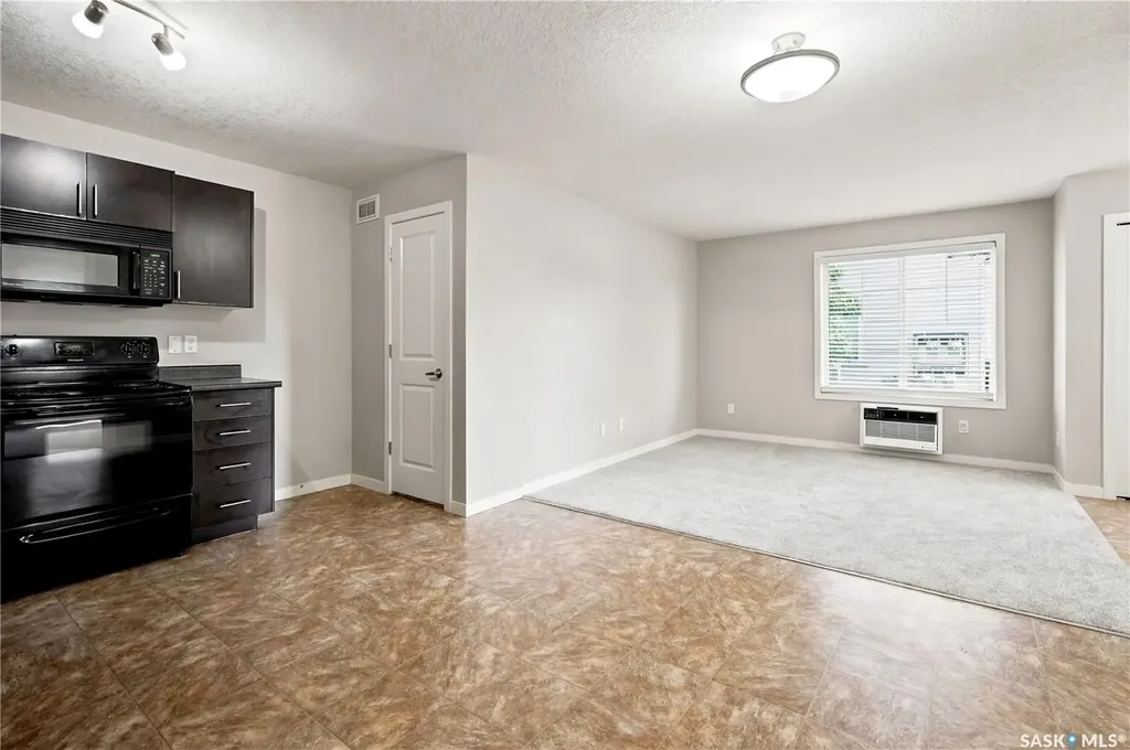 5533 Blake Crescent Regina SK S4X 0J1