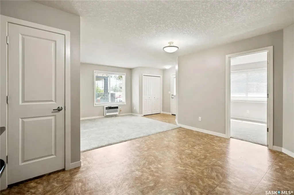 5533 Blake Crescent Regina SK S4X 0J1