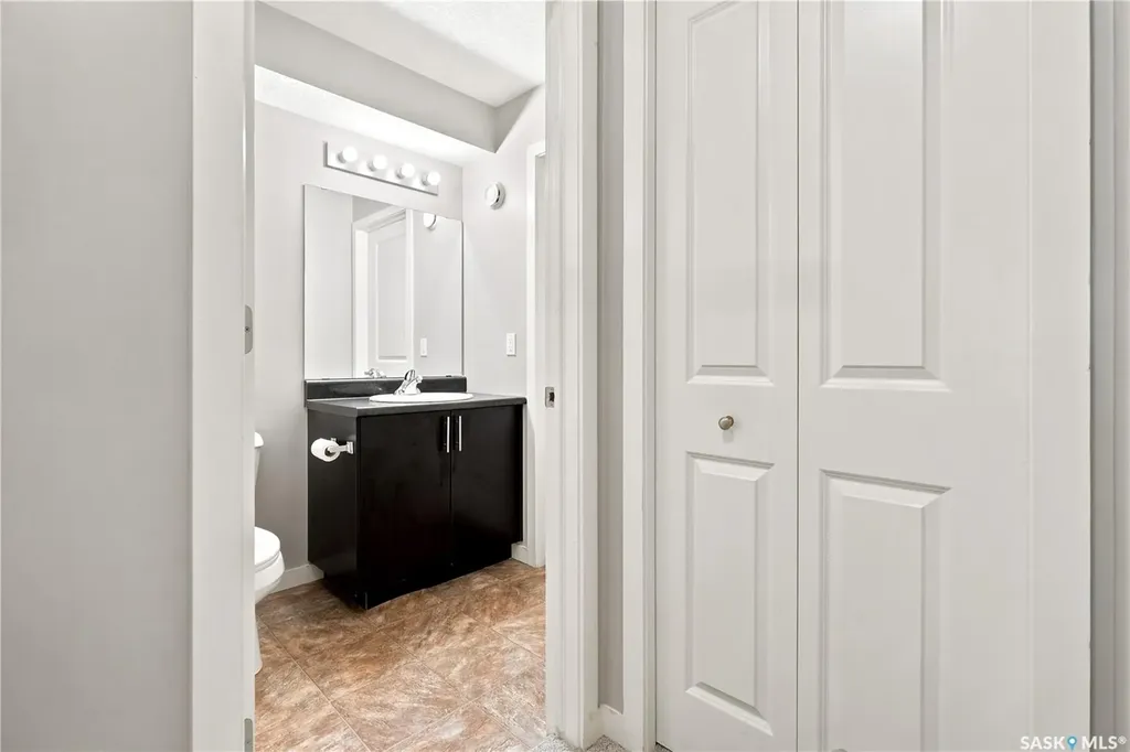5533 Blake Crescent Regina SK S4X 0J1