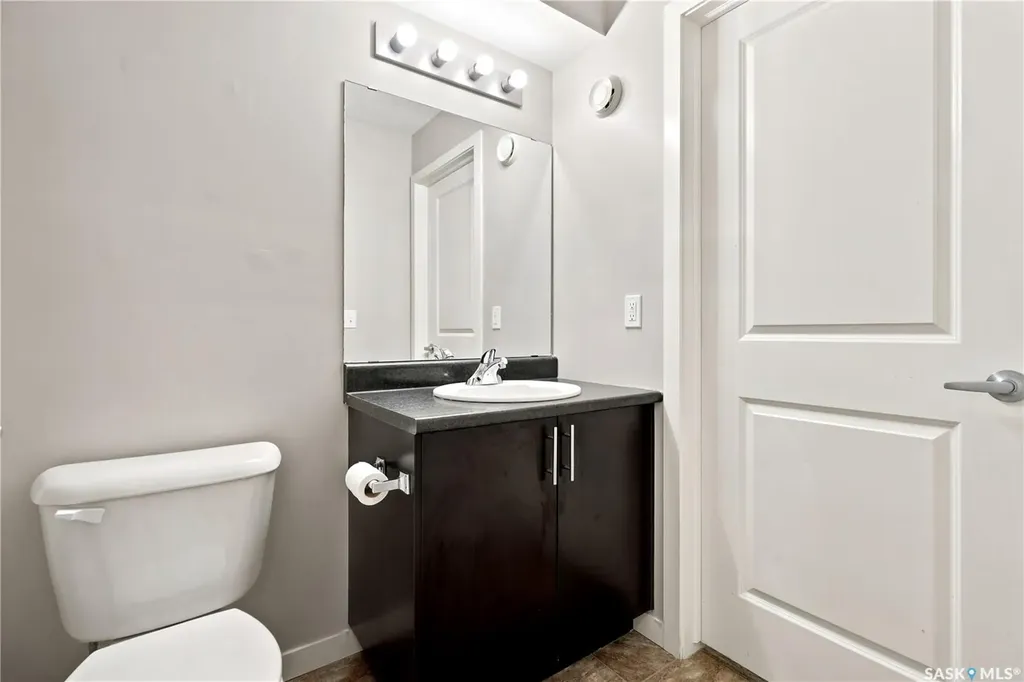 5533 Blake Crescent Regina SK S4X 0J1
