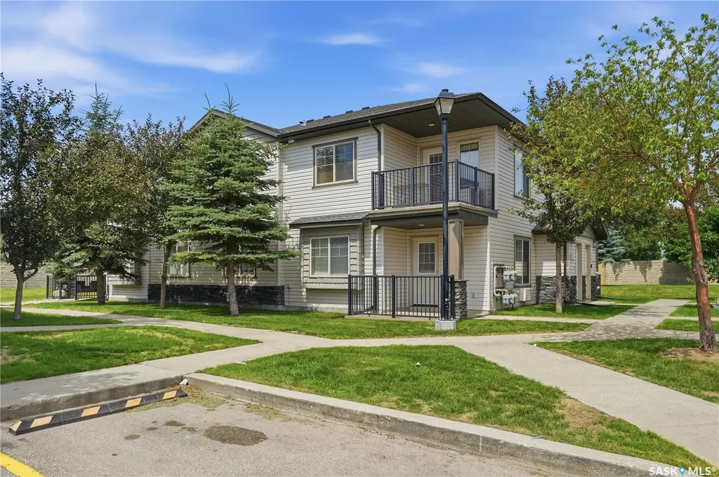 5533 Blake Crescent Regina SK S4X 0J1