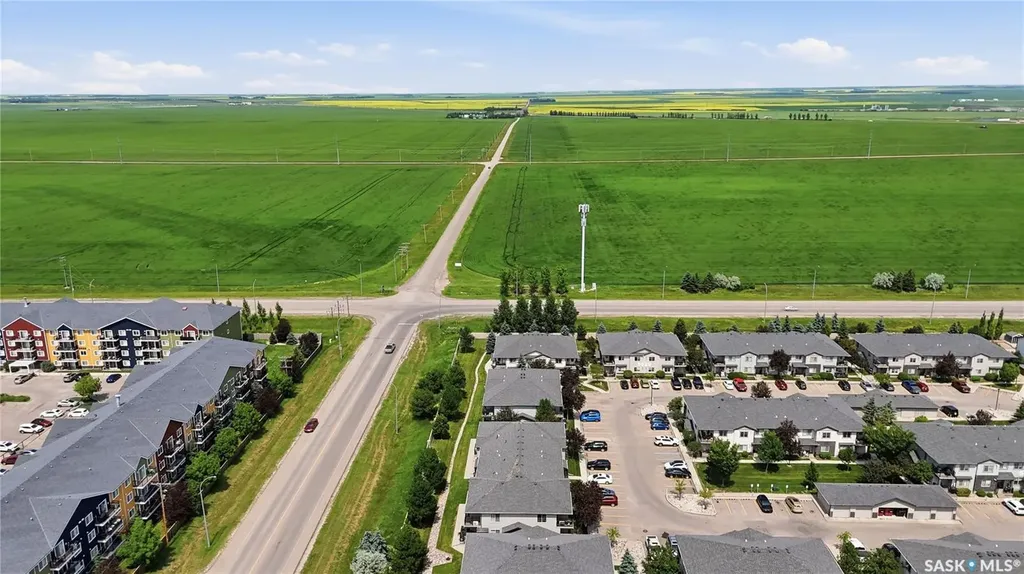 5533 Blake Crescent Regina SK S4X 0J1