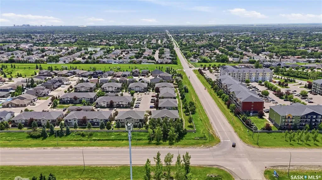5533 Blake Crescent Regina SK S4X 0J1