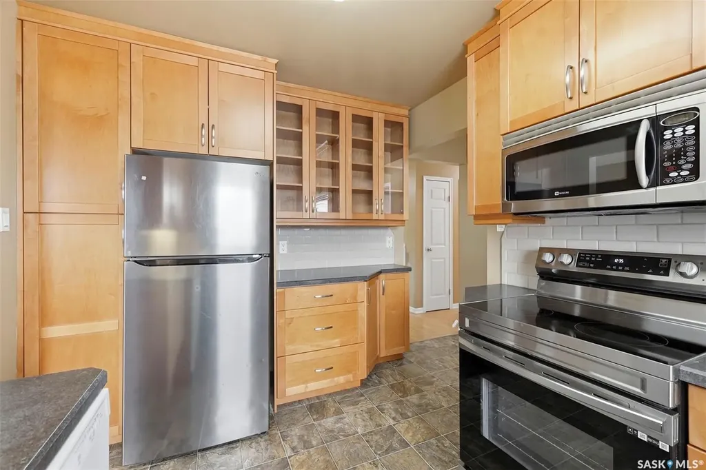 210 Laval Crescent Saskatoon SK S7H 4N7