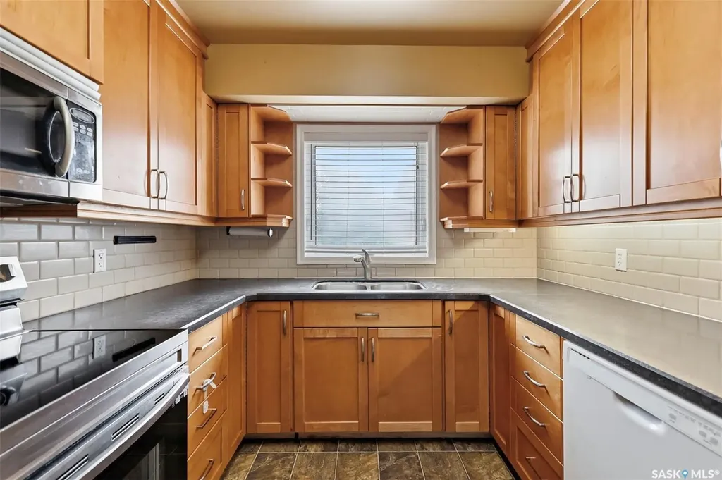 210 Laval Crescent Saskatoon SK S7H 4N7