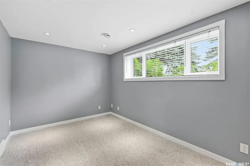 210 Laval Crescent Saskatoon SK S7H 4N7