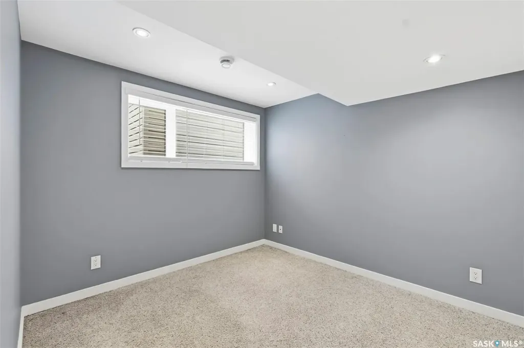 210 Laval Crescent Saskatoon SK S7H 4N7
