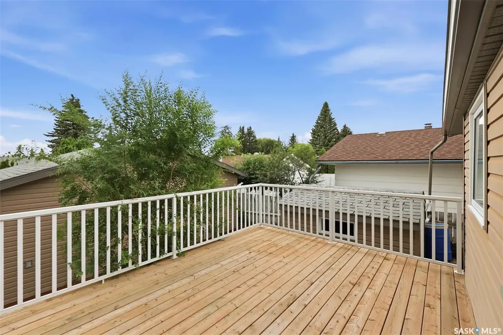 210 Laval Crescent Saskatoon SK S7H 4N7