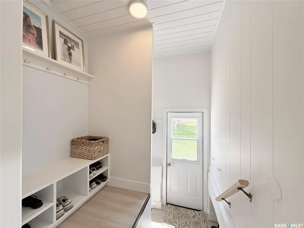 415 Park Avenue Outlook SK S0L 2N0