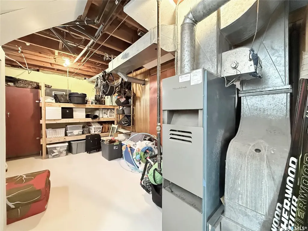 415 Park Avenue Outlook SK S0L 2N0