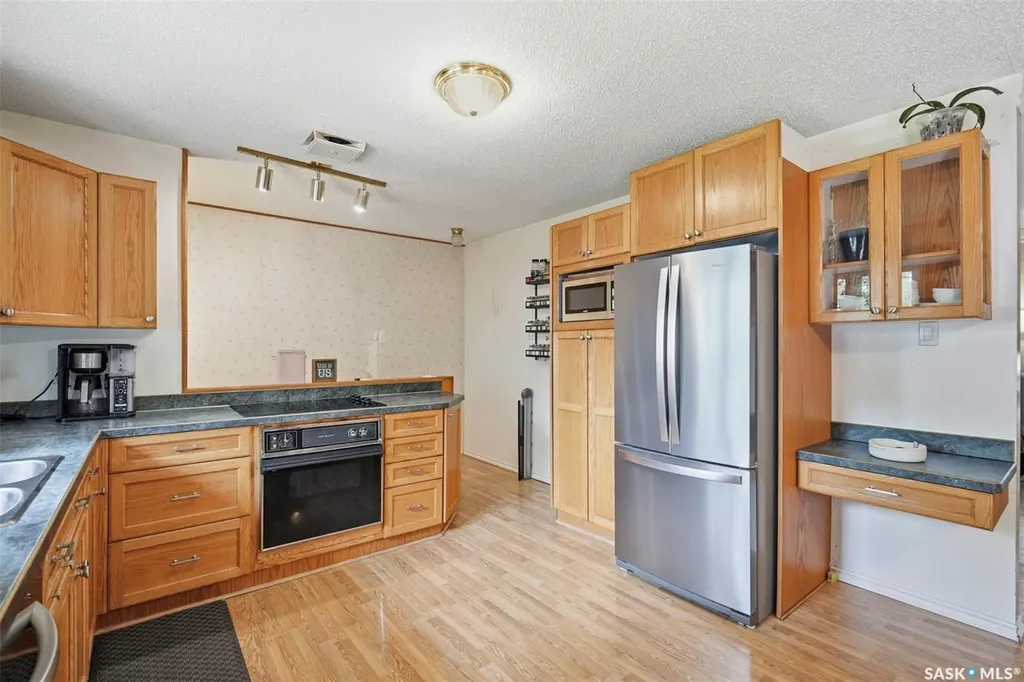 309 2nd Avenue W Watrous SK S0K 4T0