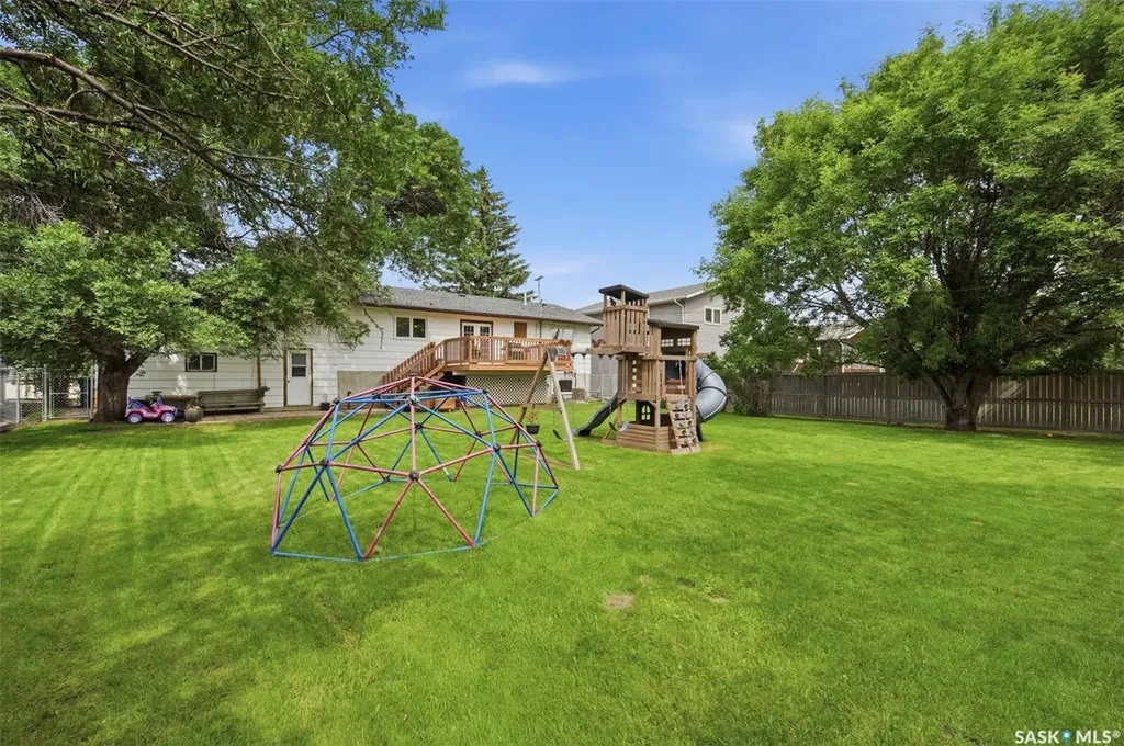 309 2nd Avenue W Watrous SK S0K 4T0