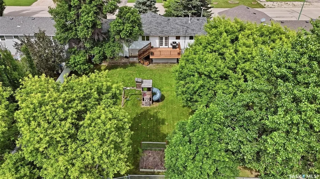 309 2nd Avenue W Watrous SK S0K 4T0