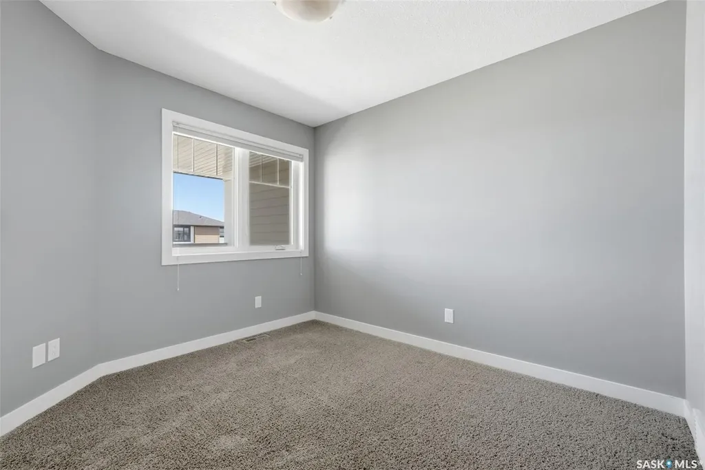 4203 Green Apple Drive E Regina SK S4V 1M6
