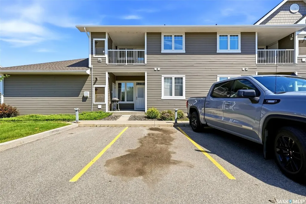 4203 Green Apple Drive E Regina SK S4V 1M6
