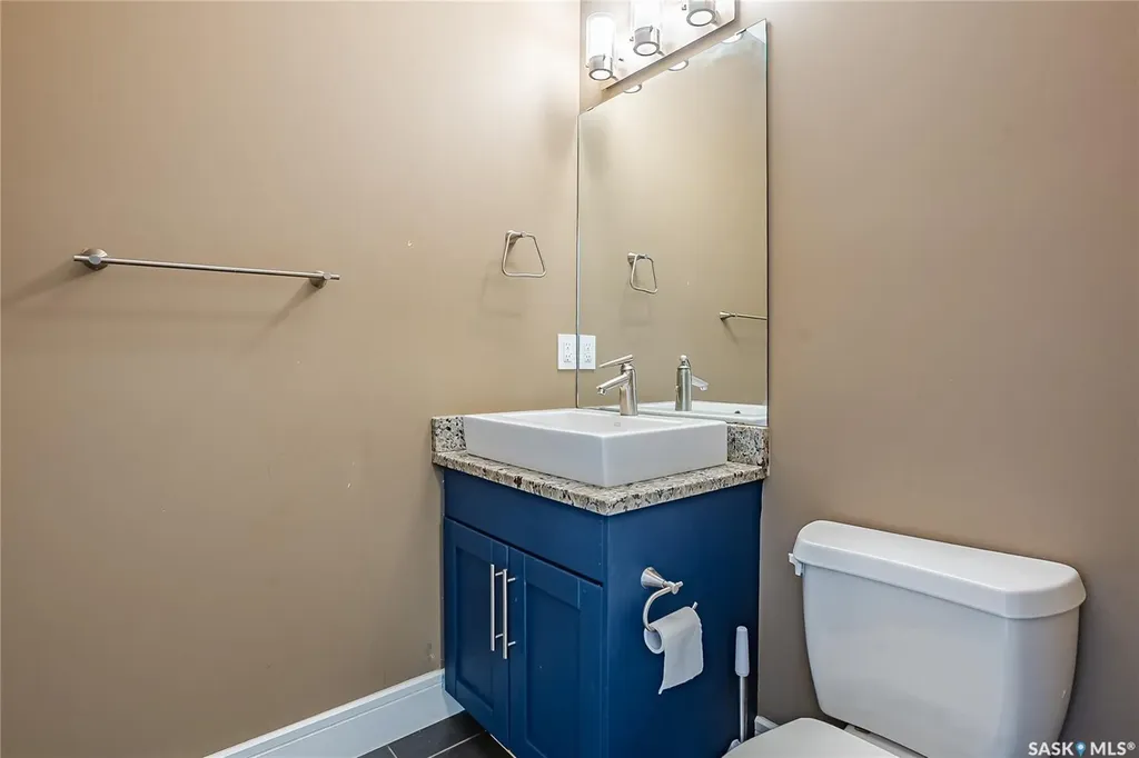 242 Pohorecky Street Saskatoon SK S7W 0J3