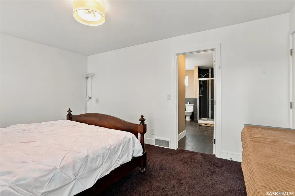 242 Pohorecky Street Saskatoon SK S7W 0J3