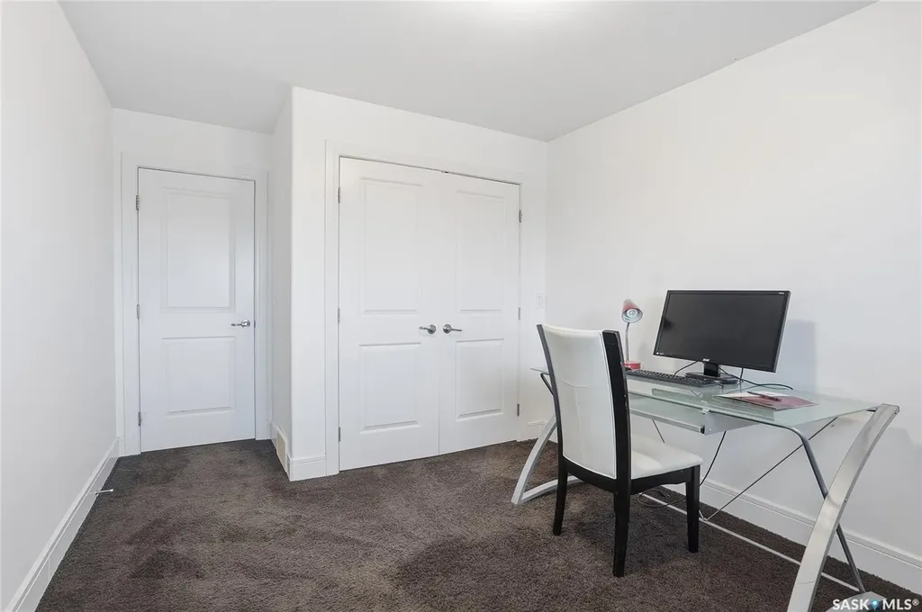 242 Pohorecky Street Saskatoon SK S7W 0J3