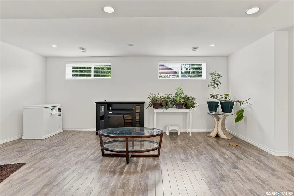 242 Pohorecky Street Saskatoon SK S7W 0J3