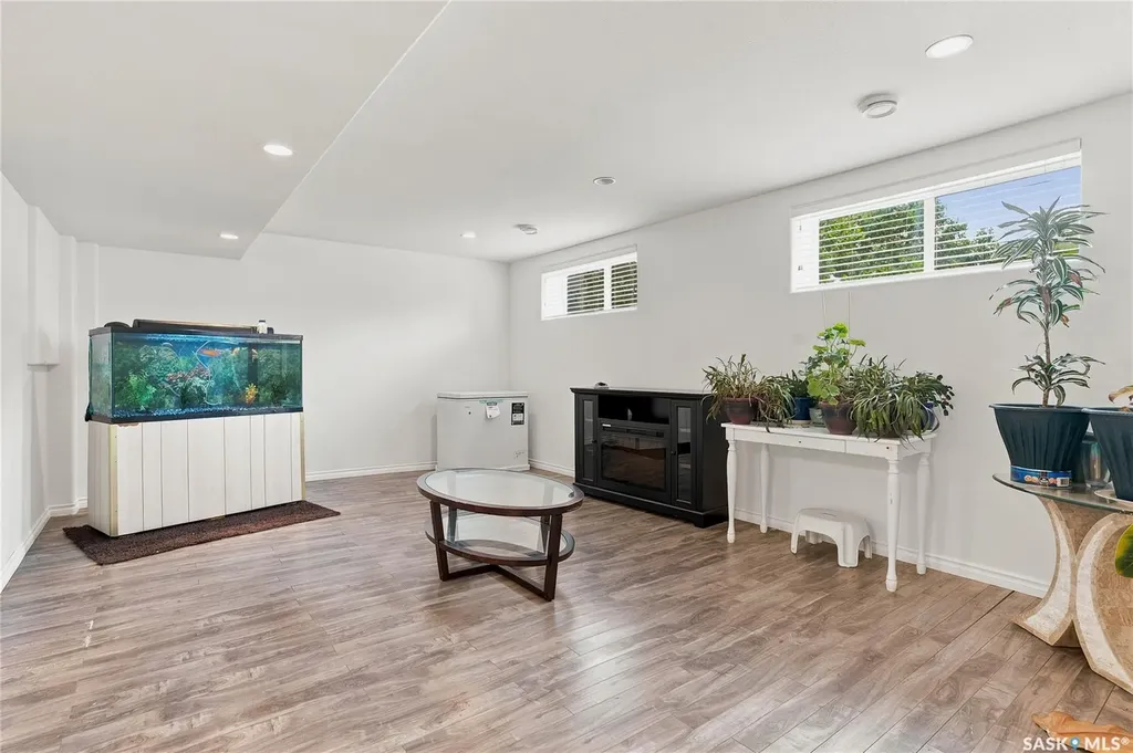 242 Pohorecky Street Saskatoon SK S7W 0J3